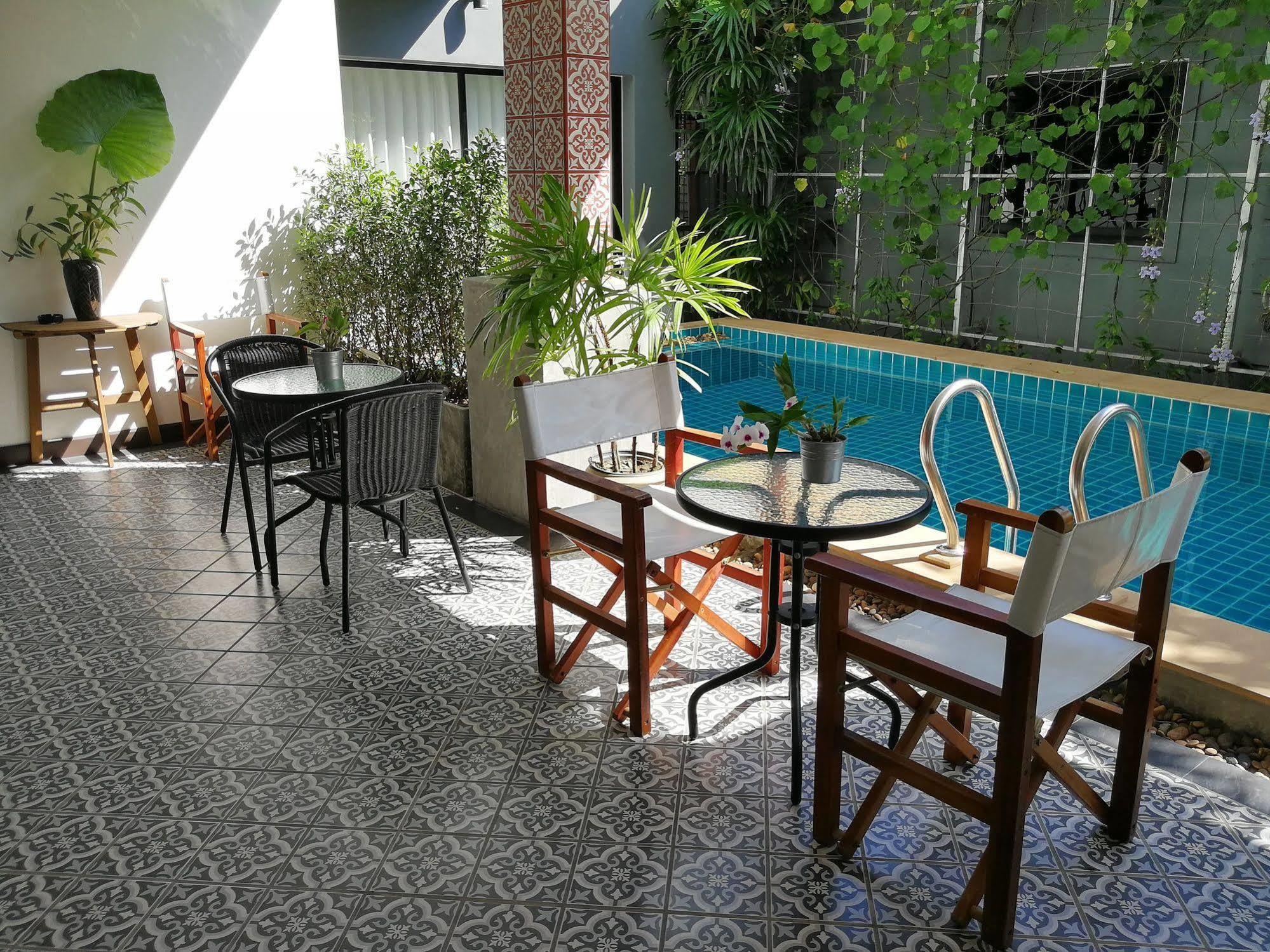 The Umbrella House - Sha Extra Plus Pantai Kamala Luaran gambar