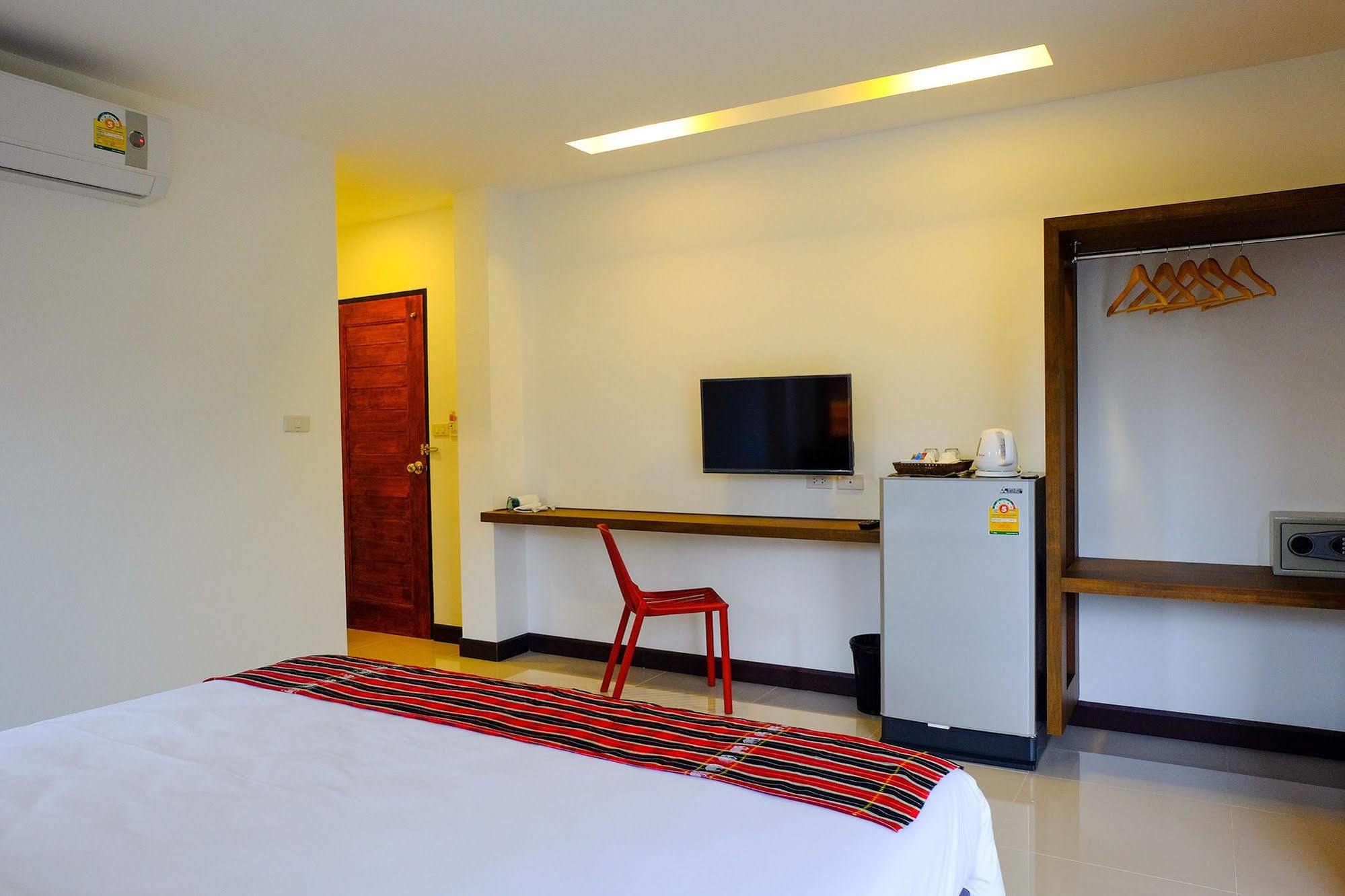The Umbrella House - Sha Extra Plus Pantai Kamala Luaran gambar