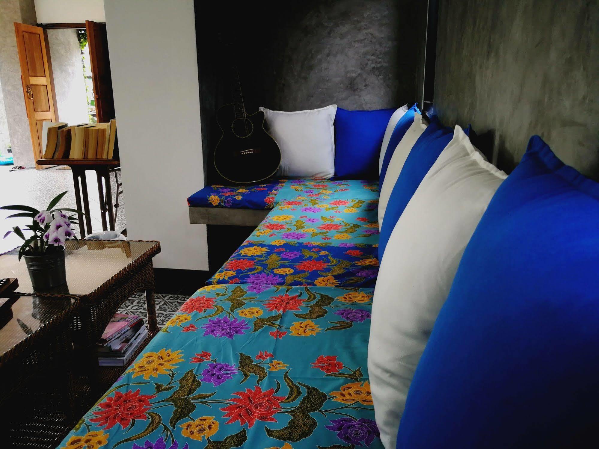 The Umbrella House - Sha Extra Plus Pantai Kamala Luaran gambar