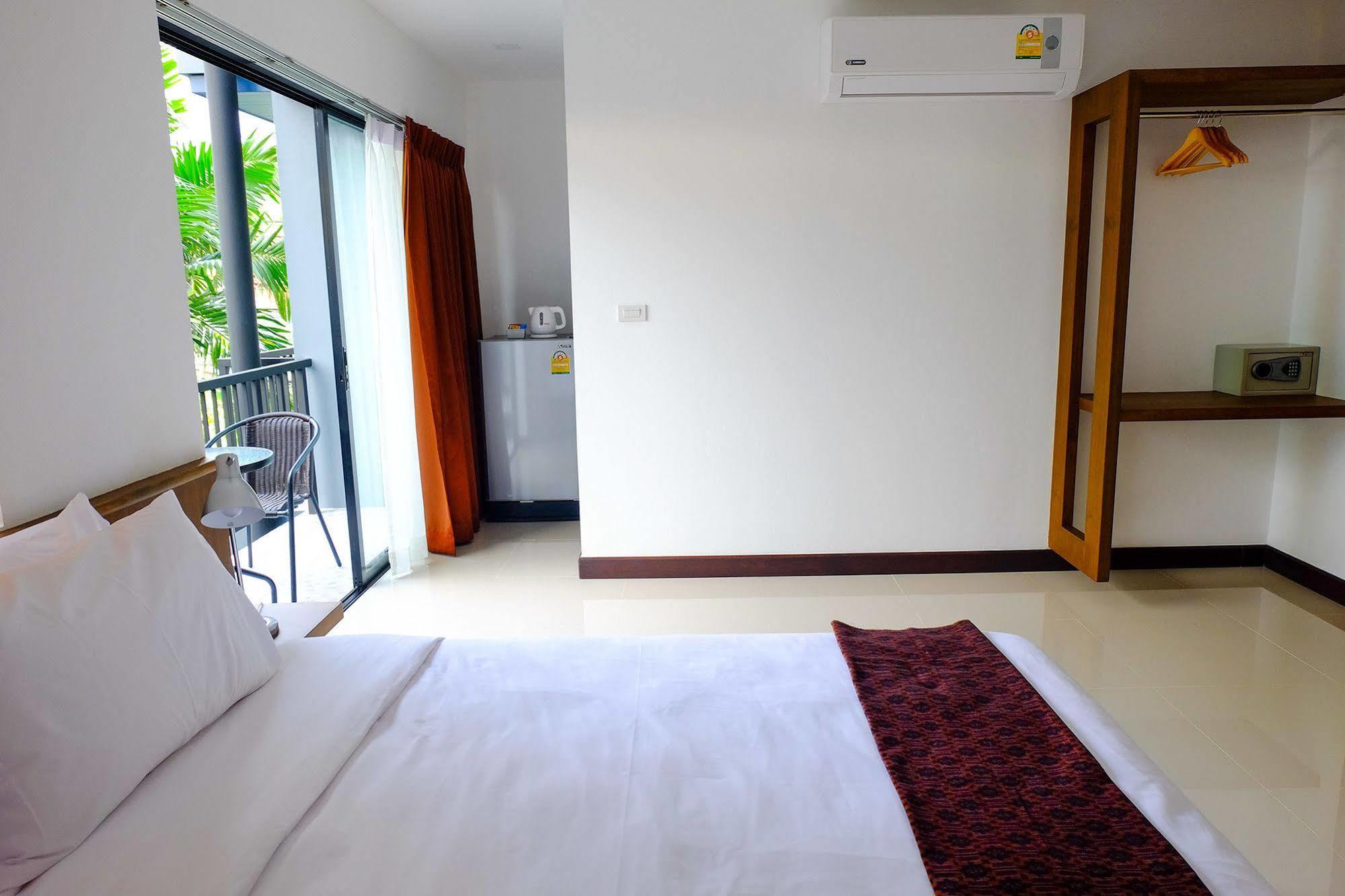 The Umbrella House - Sha Extra Plus Pantai Kamala Luaran gambar