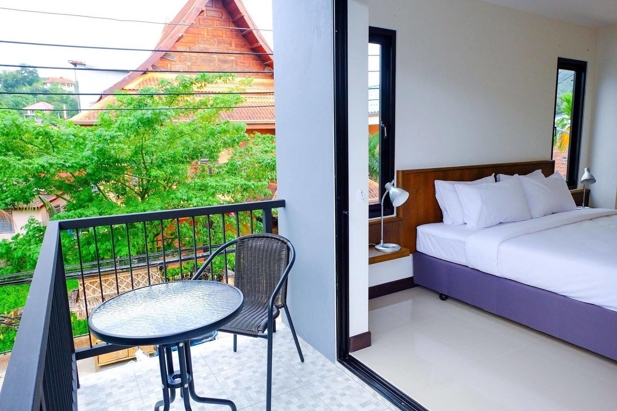The Umbrella House - Sha Extra Plus Pantai Kamala Luaran gambar